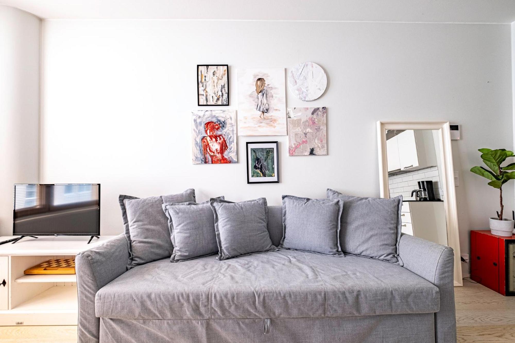 Nice Studio Apartment On A Pedestrian Street Helsinki Luaran gambar